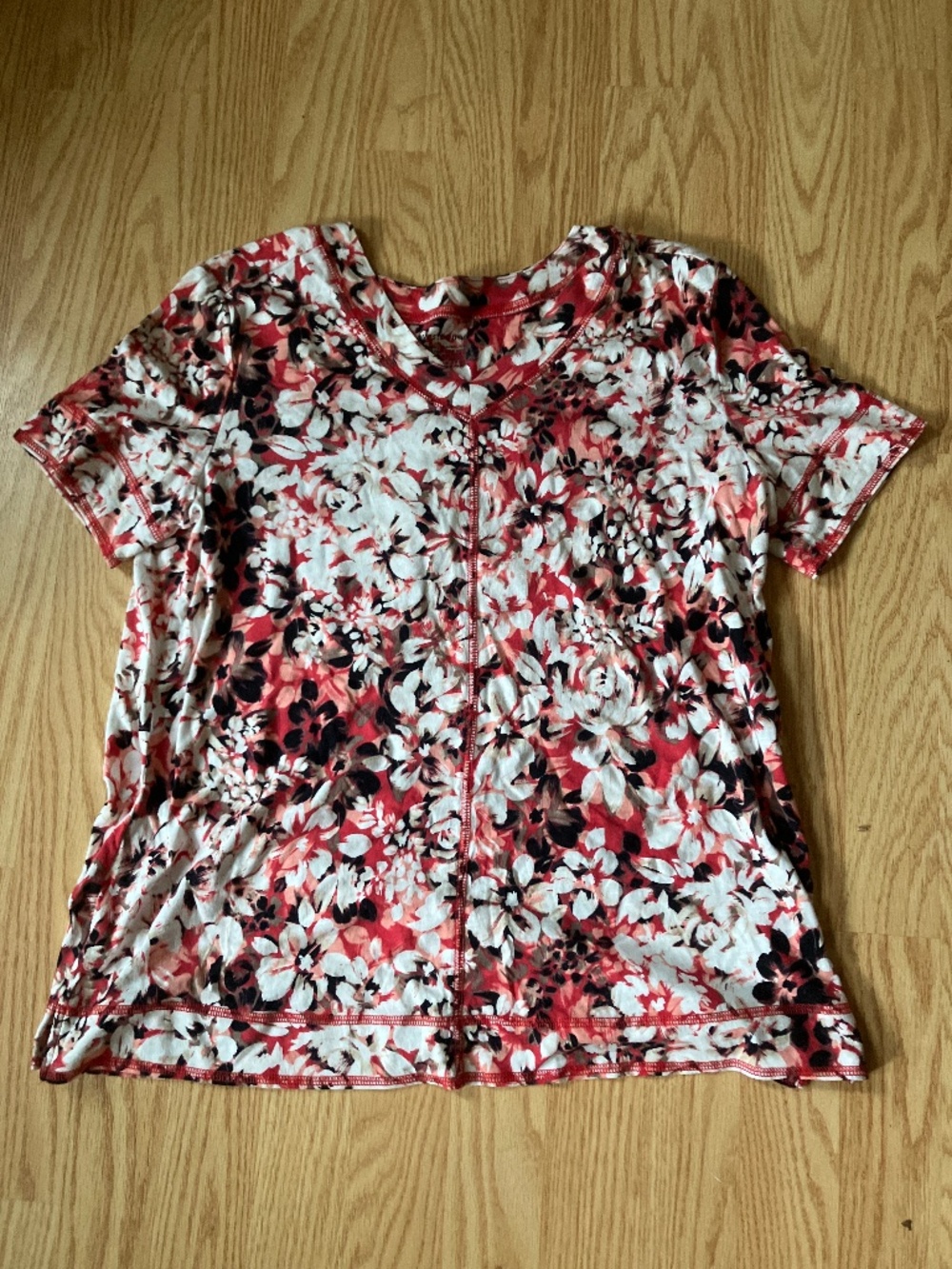 NWOT Westbound floral T shirt, size small